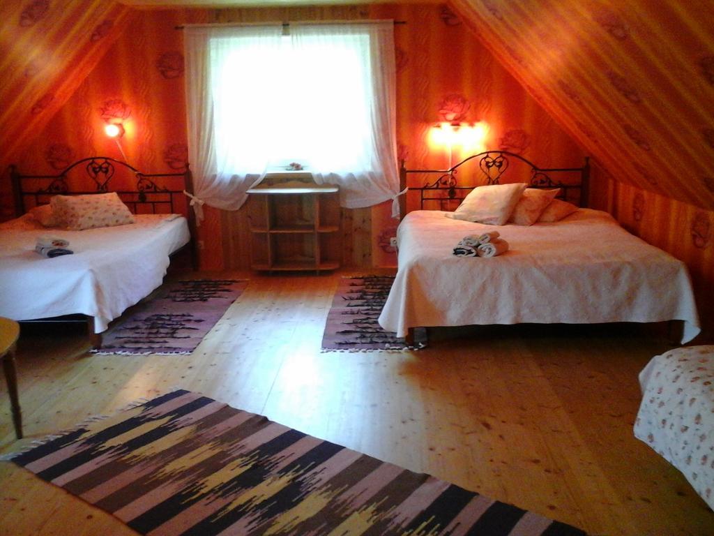 Tonise Holiday Houses Lilbi  Rom bilde
